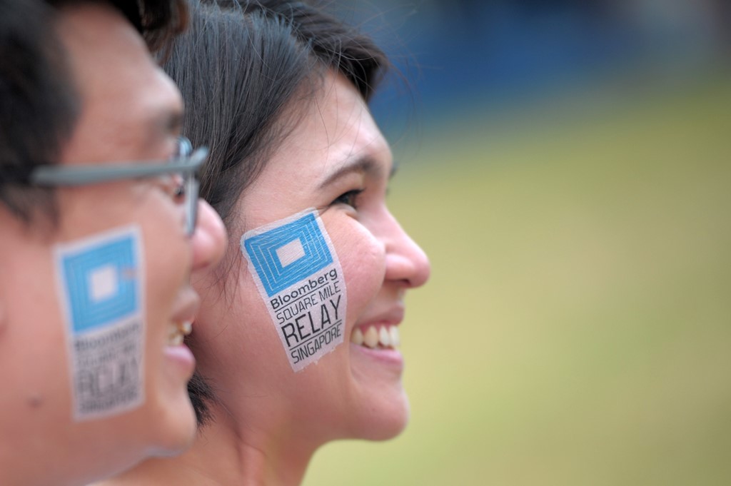 Bloomberg Square Mile Relay Singapore 2014
