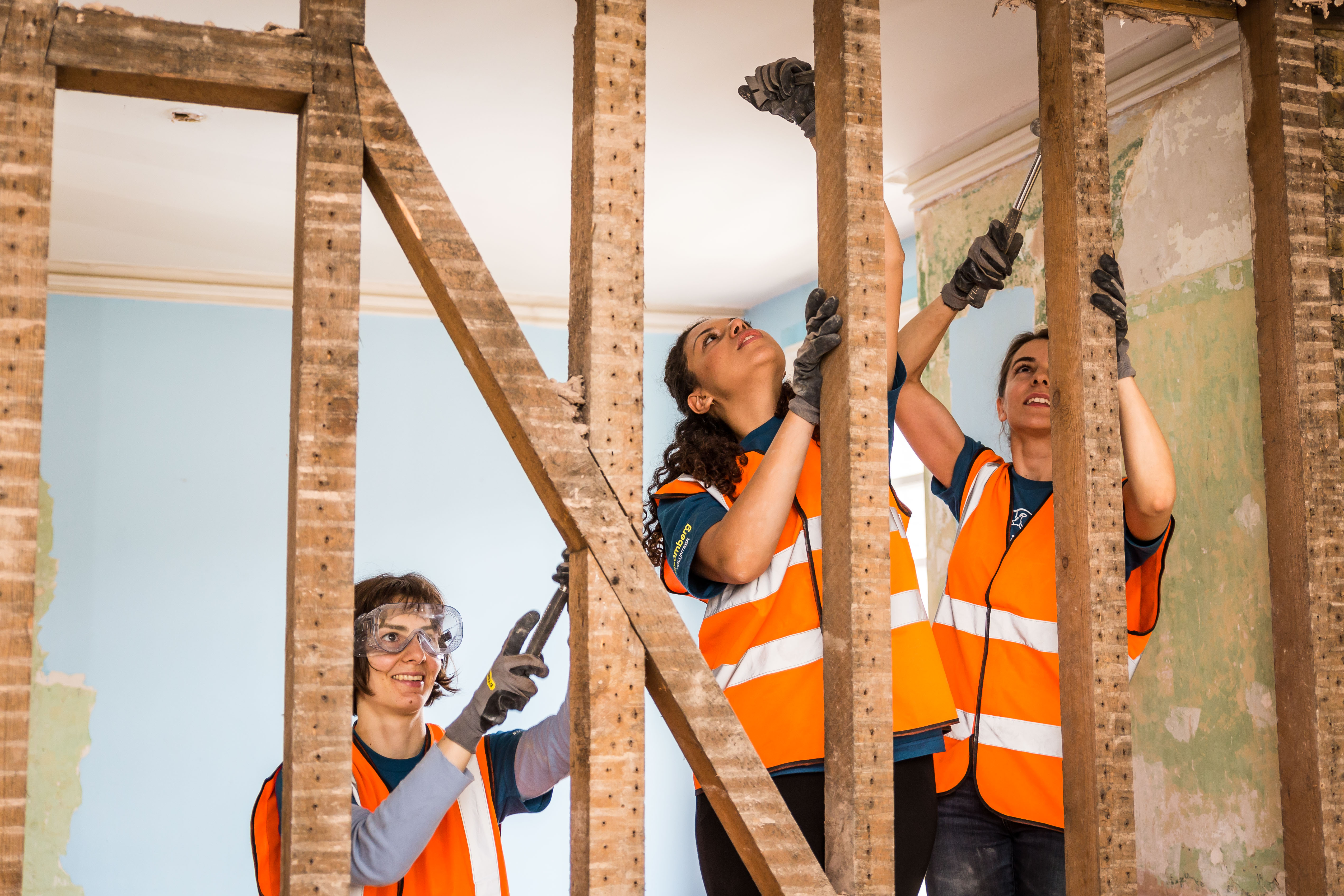 Best of Bloomberg volunteers work alongside the Philanthropy team  © Matteo Lagonegro