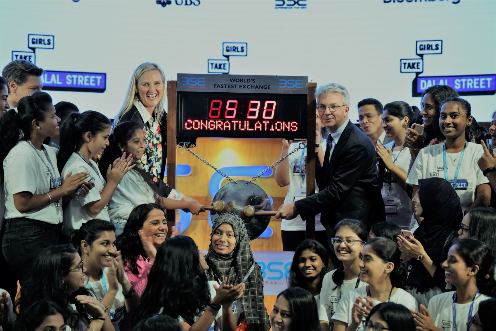 Bloomberg And Ubs Expand Girls Take Wall Street To India With