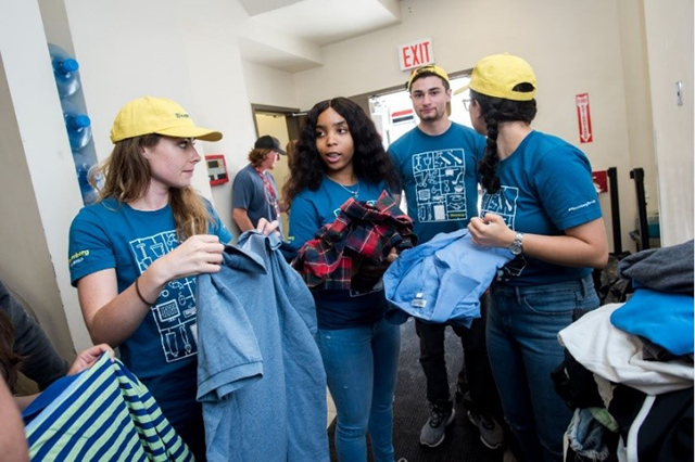 Bloomberg interns assisted in a professional clothing drive and served lunch to 400 participants at Bowery Mission Tribeca