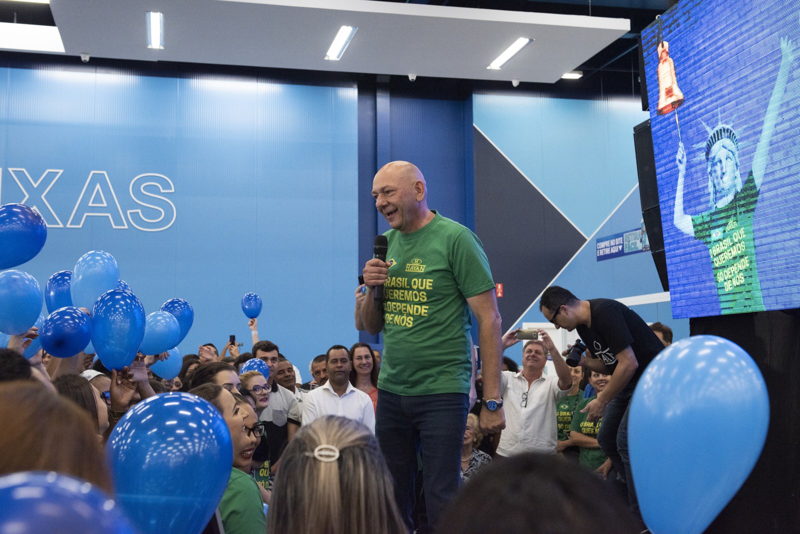 "Somos um país de perdedores", diz dono da Havan