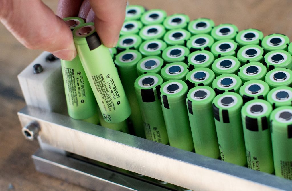 Kết quả hình ảnh cho Bullard: How a Battery Can Lead a Quiet Revolution
