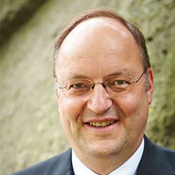 Photo of Christoph M.Klein, CFA, CEFA